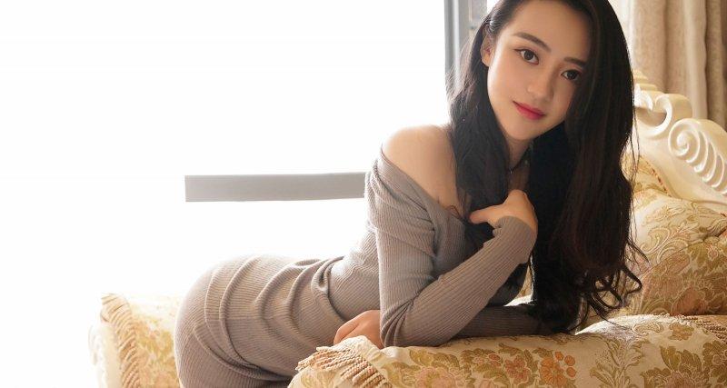 陪游网站陪游女多为在校女大先生